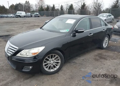 2009 Hyundai Genesis 3.8 z USA, uszkodzony, nr VIN KMHGC46E29U021904
